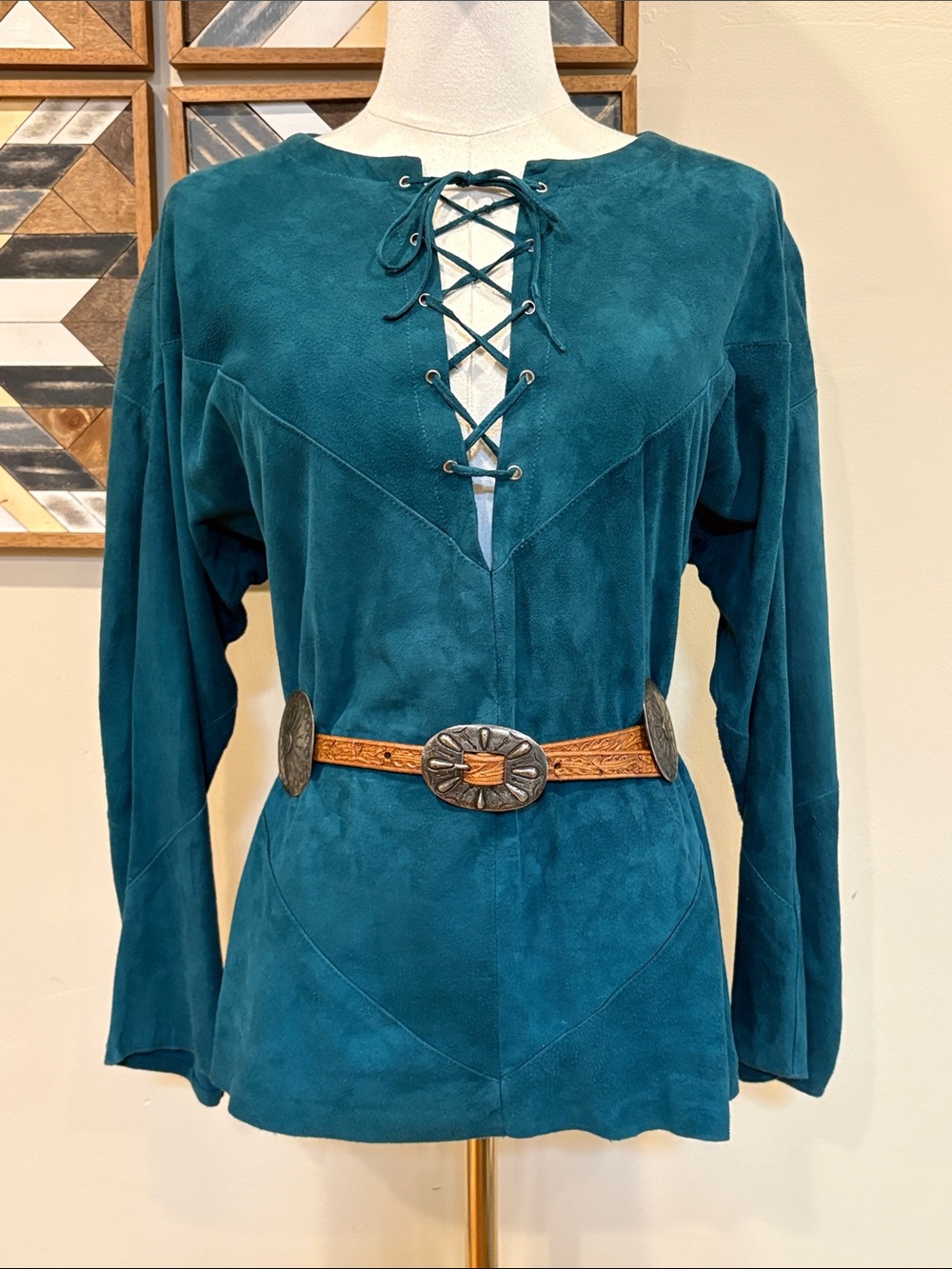 Vintage 70s Neiman Marcus Teal Lace-Up Suede Leather Dolman Sleeve Top size 4
